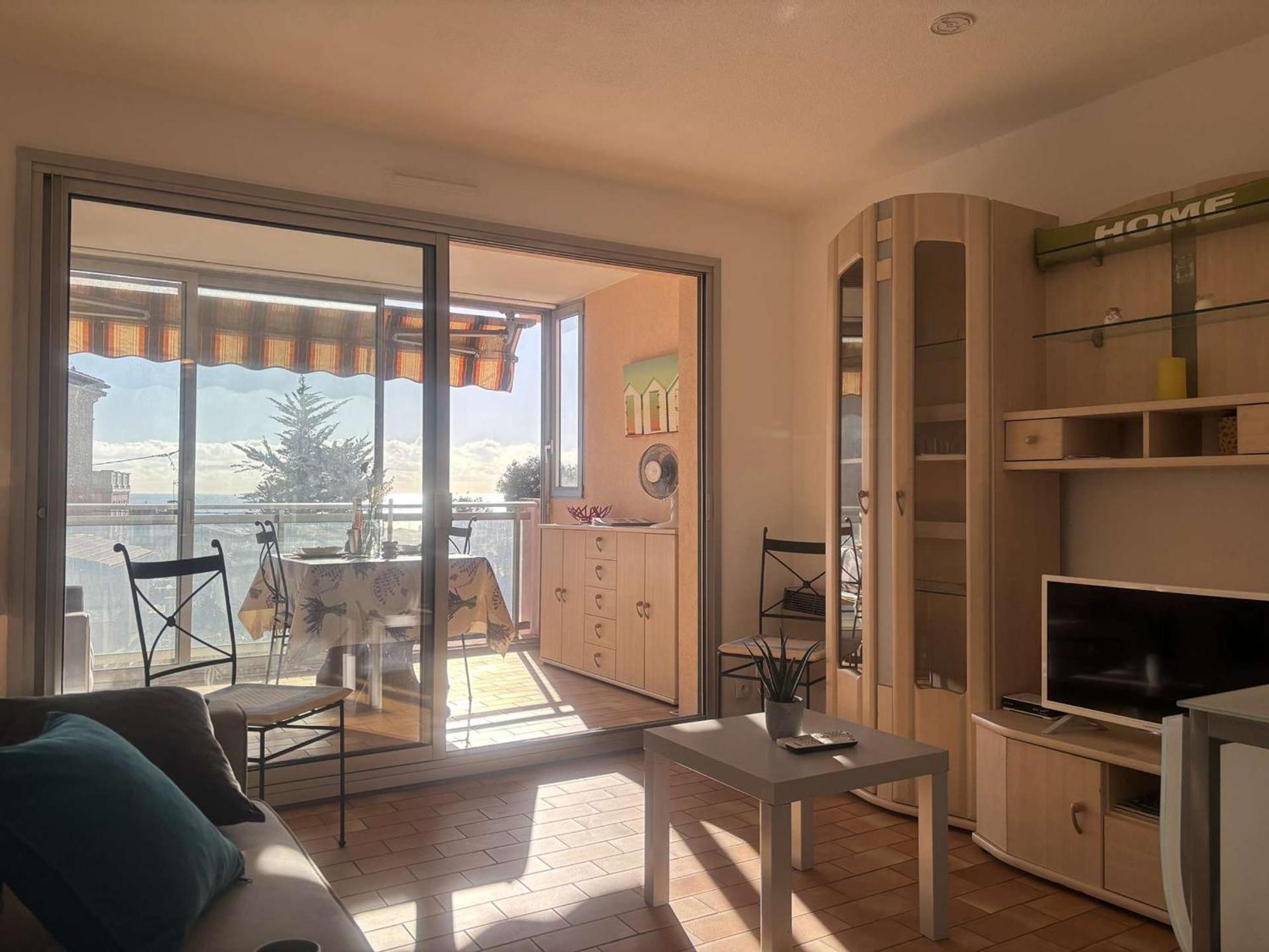 Studio Agreable Avec Loggia, Garage Et Plage A Proximite - 2 Couchages, Golfe-Juan - Fr-1-252-62 Екстер'єр фото